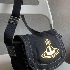 Vivienne Westwood ヴィヴィアン オーブ金具 ショルダーバッグの画像