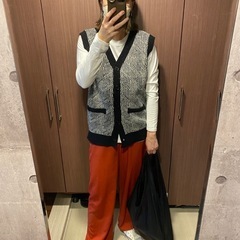 お値下げ　VACANCY ジャガードベスト　ブラックの画像