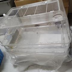 ハムスターのケージ、サークルの画像