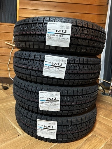 スタッドレスタイヤ