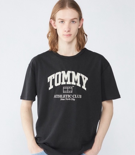  Tシャツ　新品　黒。