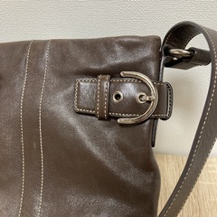 COACH ショルダーバッグ レディース ダークブラウンの画像