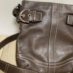COACH ショルダーバッグ レディース ダークブラウンの画像