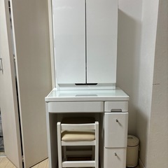 ニトリ 三面鏡ドレッサー