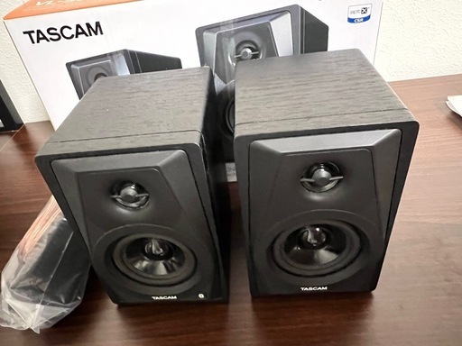 TASCAM Bluetoothスピーカー
