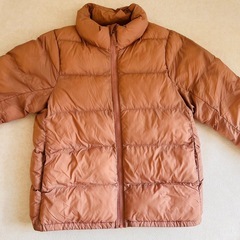 UNIQLOキッズ140 ボリュームウォームパデットジャケットの画像