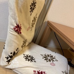 コタツ　座椅子の画像