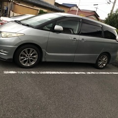 トヨタ　エスティマの画像