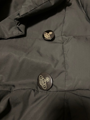 Vivienne Westwood（ダウンジャケット）のフリマアイテム一覧 年内出品【美品】ヴィヴィアン ウエストウッド　レディースダウン