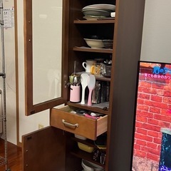 食器棚の画像