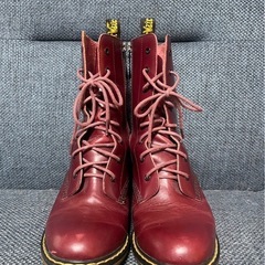 ブーツ　Dr. Martens バーガンディ レザーブーツ