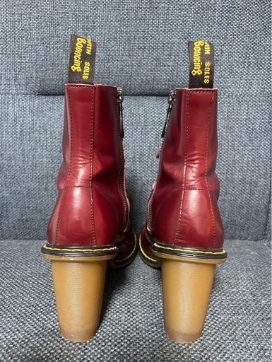ブーツ　Dr. Martens バーガンディ レザーブーツ