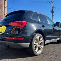 🟣アウディQ5 2.0T TSI クワトロ　2011年（平成23年）の画像