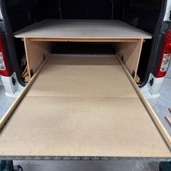 200系 ハイエース 荷室改の画像