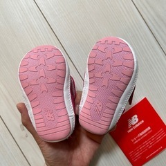 ほぼ新品11cmニューバランス靴➕ブーツ