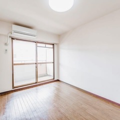 現場スタッフ　仕分け　清掃　日払い対応　　　　　　社宅有り