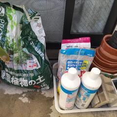 観葉植物＋ガーデニング用品（使用少なめ）の画像