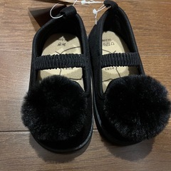新品タグ付き　一足400円　ベビーシューズの画像