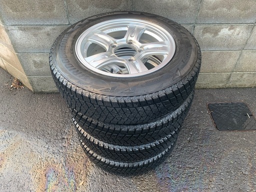 【取引進行中】ジムニー　冬タイヤホイールセット