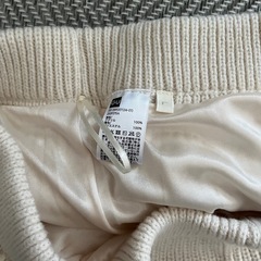 ニットデザイン　ミニスカート　ホワイトの画像