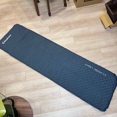 キャンプ用品 インフレーターマット(エアーマット)