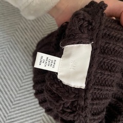 H&M ショート丈ニット　セーター　ブラウンの画像