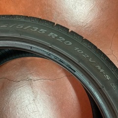 バリ溝 275／35R20 2本 PIRELLI SOTTOZERO WINTER240  ポルシェ ベンツ GLE Rクラス BMW カイエン ボルボ の画像