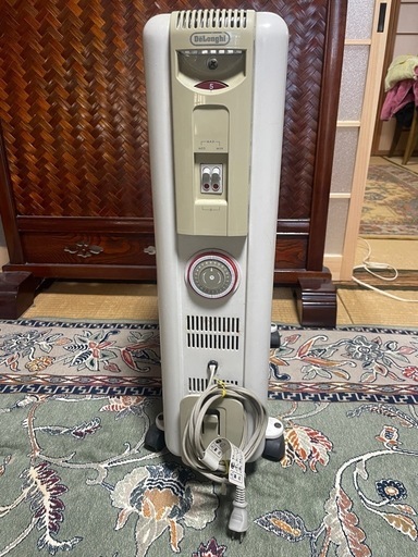 デロンギ　オイルヒーター