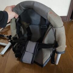 ベビー椅子 の画像