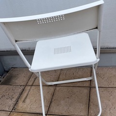IKEA 折り畳みチェア　テラス　ベランダ　イスの画像
