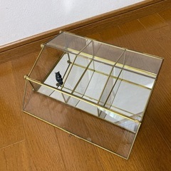 【決まりました】   
ガラス製コレクションケース(中古)の画像