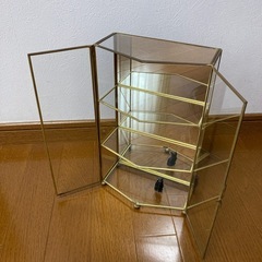 【決まりました】   
ガラス製コレクションケース(中古)の画像