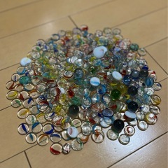 おはじき、ビー玉