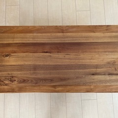 ニトリのテーブルの画像