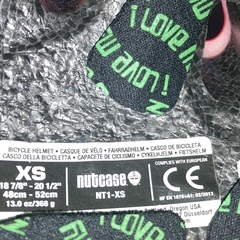 nutcase 子供用自転車ヘルメット XSの画像