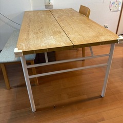 あげます　ダイニングテーブル　イス