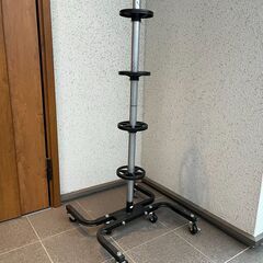 タイヤラック キャスター付 タワー型