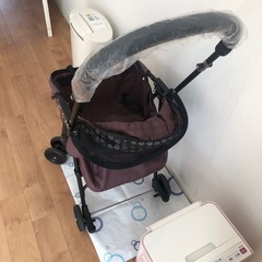 ペットカート　折り畳み可　美品の画像