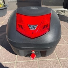 バイクリアボックス
