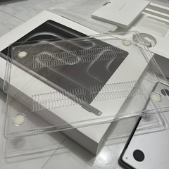 【極美品】MacBook pro 2023 14インチ メモリ16GB の画像