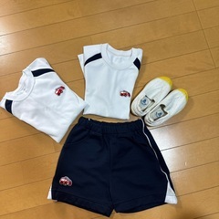 祥南保育園　制服　上履