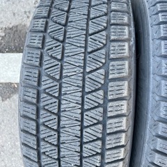 225/60R17 2020年製造 バリ溝 DM-V3 4本の画像