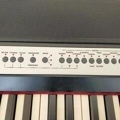 電子ピアノ　KORG SP-250（スタンド&ペダル付）の画像