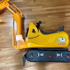電池式ショベルカーの画像