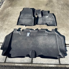 CLAZZIO クラッツィオ 車種別専用立体マット 1台分セット...