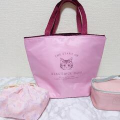 【お取引予定あり・可愛いお弁当箱セット売り・使用頻度少なめ・補足あり】の画像