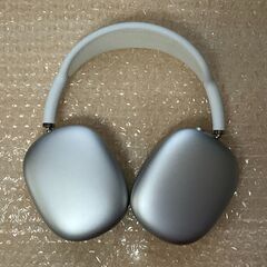 apple airpods max シルバー おまけ付きの画像