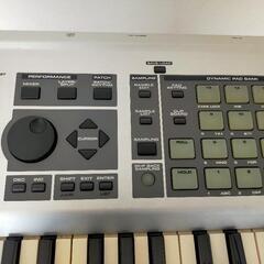 ROLAND Fantom X6 シンセサイザー　61鍵 （ソフトケース付）の画像