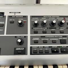 ROLAND Fantom X6 シンセサイザー　61鍵 （ソフトケース付）の画像