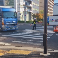 警備員募集！日給13000円！半日勤務OK！前借りOK！の画像